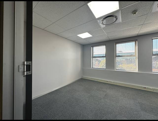 680M² OFFICE TO LET IN CENTURION CENTRAL
